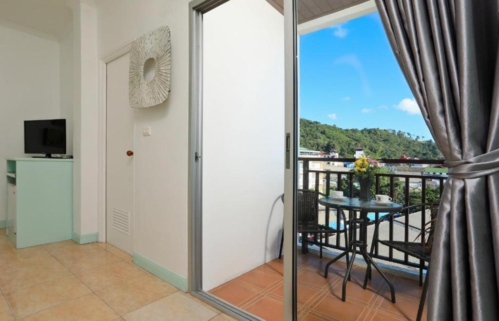 Gorgeous Boutique Room Patong Bagian luar foto