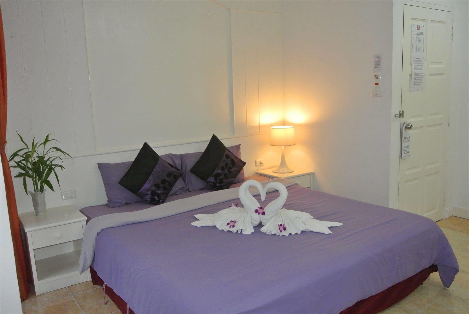Gorgeous Boutique Room Patong Bagian luar foto