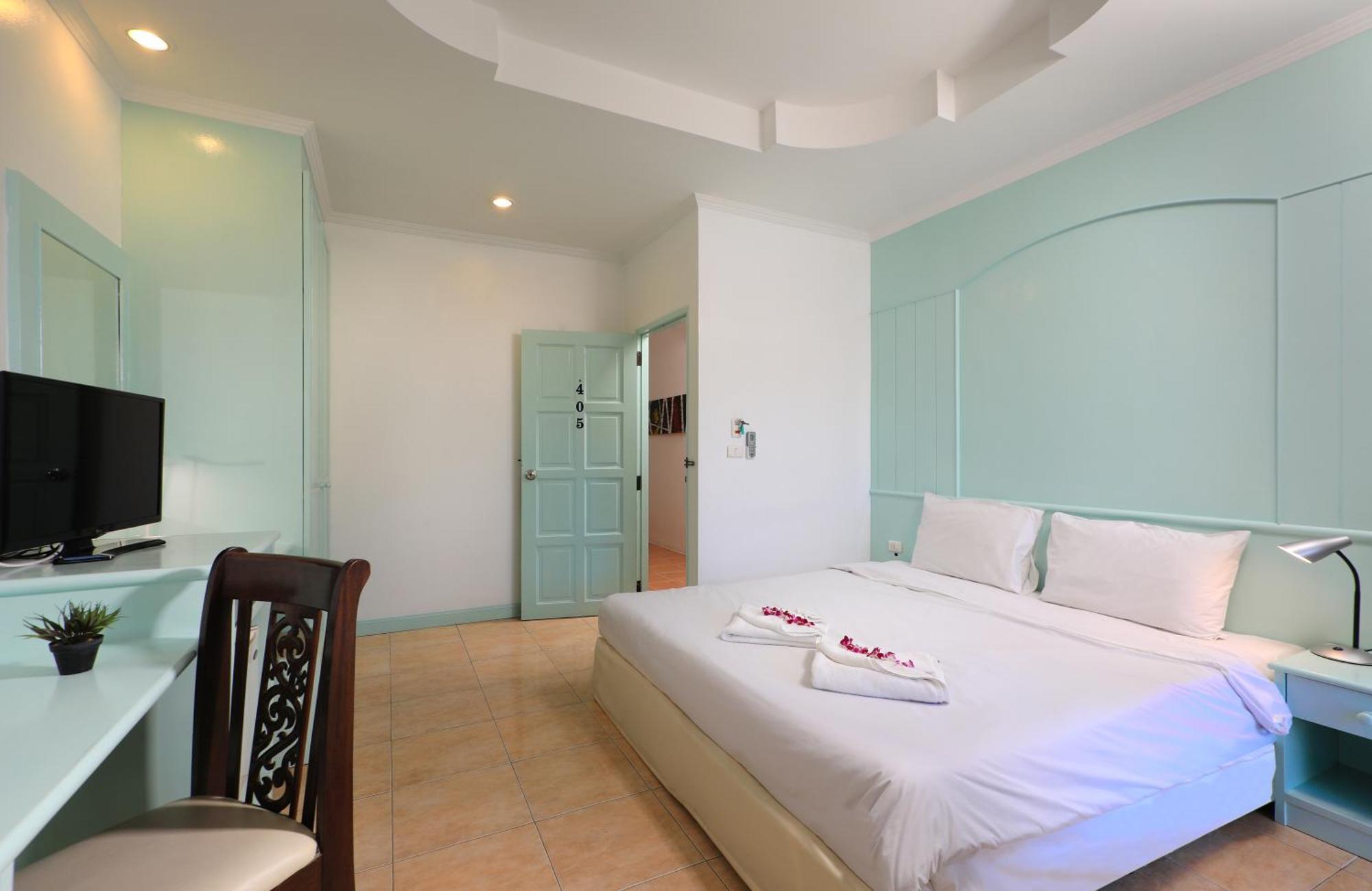 Gorgeous Boutique Room Patong Bagian luar foto